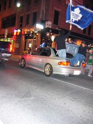 Downtown Toronto after Leafs won the Quarter Finals 47.jpg